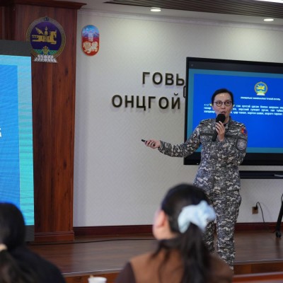 АЮУЛГҮЙ АМЬДРАХ УХААН” ХӨТӨЛБӨРИЙН СУРГАГЧ БАГШ БЭЛТГЭХ СУРГАЛТ ГОВЬСҮМБЭР АЙМГААС ЭХЭЛЛЭЭ | HuduuMN