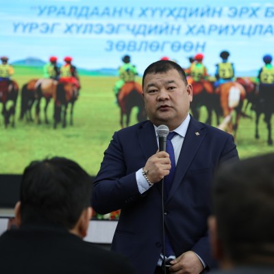 “УРАЛДААНЧ ХҮҮХДИЙН ЭРХ БА ҮҮРЭГ ХҮЛЭЭГЧДИЙН ХАРИУЦЛАГА” ЗӨВЛӨГӨӨН ЗОХИОН БАЙГУУЛАГДАЖ БАЙНА | HuduuMN