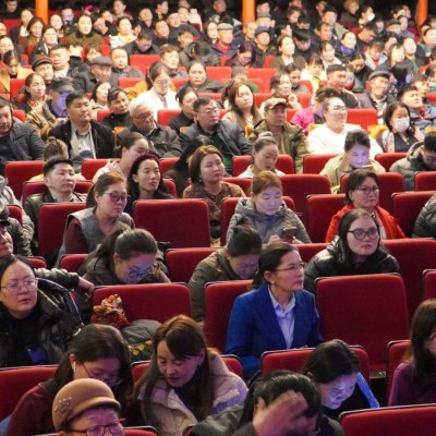 УИХ-ЫН ГИШҮҮН Э.БОЛОРМАА УЛИАСТАЙ СУМЫН ИРГЭДТЭЙ УУЛЗАЛТ ХИЙВ | HuduuMN