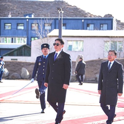 МОНГОЛ УЛСЫН ЕРӨНХИЙЛӨГЧ УХНААГИЙН ХҮРЭЛСҮХ ЗАВХАН АЙМАГТ АЖИЛЛАЖ БАЙНА | HuduuMN