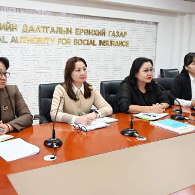 МОНГОЛ УЛСЫН ЗАСГИЙН ГАЗАР, БҮГД НАЙРАМДАХ КАЗАХСТАН УЛСЫН ЗАСГИЙН ГАЗАР ХООРОНДЫН ТЭТГЭВРИЙН АСУУДЛААР ХАМТРАН АЖИЛЛАХ ТУХАЙ ХЭЛЭЛЦЭЭР”-ИЙГ ХЭРЭГЖҮҮЛЭХ ЧИГЛЭЛЭЭР ЦАХИМ СУРГАЛТ ЗОХИОН БАЙГУУЛЛАА Нийгмийн даатгалын ерөнхий газраас “Монгол Улсын Засгийн газ | HuduuMN