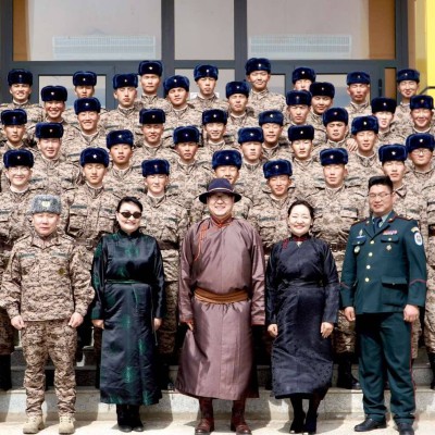 АРХАНГАЙ АЙМАГ ДАХЬ ЗЭВСЭГТ ХҮЧНИЙ 342 ДУГААР АНГИД АЛБА ХААЖ БУЙ ЦЭРЭГ ДАЙЧДАА ЭРГЭВ | HuduuMN