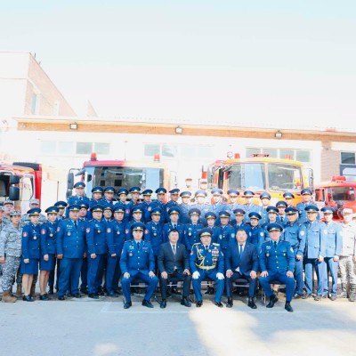 Архангай аймгийн Онцгой байдлын газрын дарга, хурандаа Дашзэвэгийн Цэрэндорж төрийн тусгай албанд 30 жил, тэр дундаа Архангай аймгийн Онцгой байдлын газарт 8 жил үр бүтээлтэй ажиллаж, эх орон, ард иргэдийнхээ амар тайван, аюулгүй байдлыг сахин хамгаалах х | HuduuMN