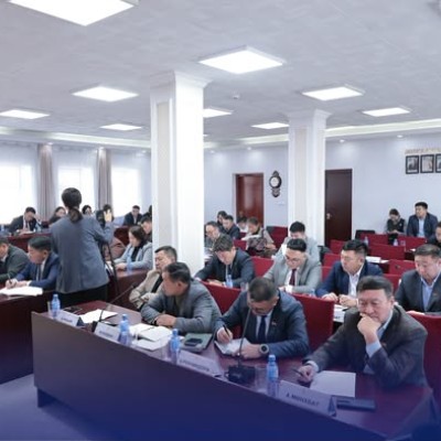 АЙМГИЙН 2026 ОНЫ ТӨСВИЙН ТОДОТГОЛЫН ТУХАЙ АСУУДАЛ ХЭЛЭЛЦЭЖ БАЙНА | HuduuMN