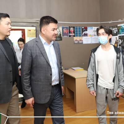 АЙМГИЙН ЗАСАГ ДАРГА Л.ТӨМӨРЧӨДӨР ХҮҮХЭД, ГЭР БҮЛИЙН ХӨГЖИЛ, ХАМГААЛЛЫН ГАЗРЫН ҮЙЛ АЖИЛЛАГААТАЙ ТАНИЛЦАВ | HuduuMN