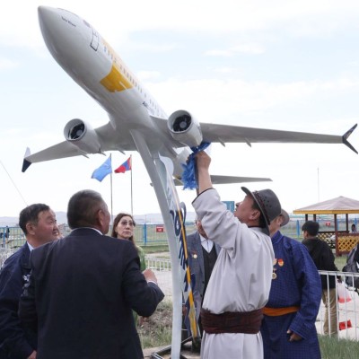 “Боинг 737” агаарын хөлгийн загварыг байршууллаа | HuduuMN
