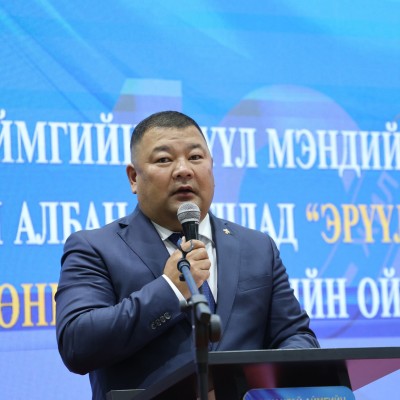 Архангай аймгийн Эрүүл мэндийн салбар үүсэж, хөгжсөний 100 жилийн ойн баярын нээлтийн арга хэмжээ боллоо | HuduuMN