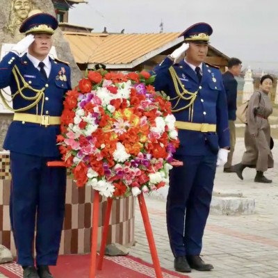 УЛС ТӨРИЙН ХИЛС ХЭРЭГТ ХЭЛМЭГДЭГСДИЙН ДУРСГАЛЫГ ХҮНДЭТГЭХ ӨДӨР ТОХИОЖ БАЙНА. | HuduuMN