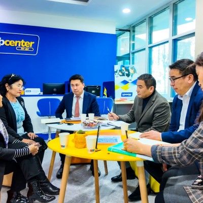 ЖОБ ЦЕНТР" ТӨВҮҮДИЙН ҮЙЛ АЖИЛЛАГААГ ЭРЧИМЖҮҮЛЭХ, "И-ЖОБ" ПЛАТФОРМЫН ХӨГЖҮҮЛЭЛТИЙГ САЙЖРУУЛАХ УУЛЗАЛТЫГ ЗОХИОН БАЙГУУЛЛАА ✅Монгол Улсын Засгийн газрын 2024-2028 оны үйл ажиллагааны хөтөлбөрийн 2.1.2.8-д дэвшүүлсэн "Олон улсын жишигт нийцсэн хөдөлмөрийн бир | HuduuMN