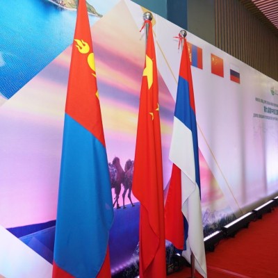 ГУРВАН УЛСЫН АЯЛАЛ ЖУУЛЧЛАЛЫН БИЗНЕСИЙН ТӨЛӨӨЛЛИЙН МЭДЭЭЛЭЛ СОЛИЛЦОХ АРГА ХЭМЖЭЭ АМЖИЛТТАЙ ЗОХИОН БАЙГУУЛАГДЛАА | HuduuMN