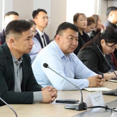 ТӨРИЙН АРХИВ, АЛБАН ХЭРЭГ ХӨТЛӨЛТ, АЖЛЫН ЗОХИОН БАЙГУУЛАЛТЫН УЛСЫН ҮЗЛЭГИЙН АЖЛЫН ХЭСЭГ ГОВЬСҮМБЭР АЙМАГТ АЖИЛЛАЖ БАЙНА  | HuduuMN