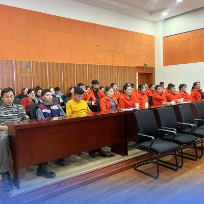 АЖ АХУЙ НЭГЖИЙН УР ЧАДВАР, ХАРИЛЦАА ХАНДЛАГЫГ САЙЖРУУЛАХ СУРГАЛТАД 21 АЖ АХУЙ НЭГЖИЙН 100 ГАРУЙ АЖИЛТАН ХАМРАГДЛАА | HuduuMN