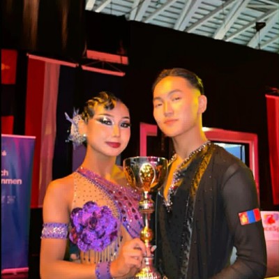 БҮЖГИЙН СПОРТЫН ДЭЛХИЙН АВАРГЫН ТАВЦАНД ОЮУНЫ ИРЭЭДҮЙ СУРГУУЛИЙН 12-6 АНГИЙН СУРАГЧ Г.ЭНХДӨЛ " STAR"   ХАМТЛАГТЫН ХАМТ УР ЧАДВАРАА СОРИН  IV БАЙР ЦОМЫН ЭЗЭД БОЛЛОО | HuduuMN