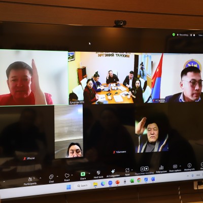 ДУНДГОВЬ АЙМГИЙГ 2026-2030 ОНД ХӨГЖҮҮЛЭХ ТАВАН ЖИЛИЙН ҮНДСЭН ЧИГЛЭЛИЙН ТӨСЛИЙГ ХЭЛЭЛЦЛЭЭ  | HuduuMN