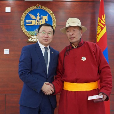 ТӨРИЙН ШАГНАЛ ГАРДУУЛЛАА | HuduuMN