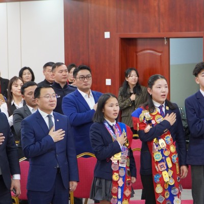 ЗАВХАН АЙМГИЙН ОНЫ ОНЦЛОХ ХҮҮХДҮҮД ТОДОРЛОО | HuduuMN