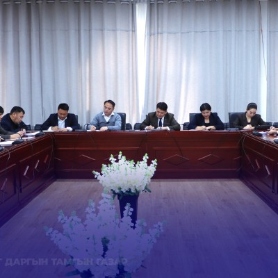 ЗАСГИЙН ГАЗРЫН ГИШҮҮД, АЙМАГ, НИЙСЛЭЛИЙН ИРГЭДИЙН ТӨЛӨӨЛӨГЧДИЙН ХУРЛЫН ДАРГА, ЗАСАГ ДАРГА НАРТАЙ ЦАХИМ УУЛЗАЛТ ХИЙЖ БАЙНА | HuduuMN
