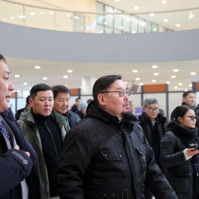 Г.ЗАНДАНШАТАР: ЗАМЫН-ҮҮД СУМЫГ ХОТЫН СТАТУСТАЙ БОЛГОЖ, ХИЛ ГААЛЬ ДАХЬ АВЛИГЫГ ТАСДАХ ЗАМААР ЭХ ОРНЫ ҮҮДЭН ХЭСГЭЭ ЦЭГЦЭЛНЭ  | HuduuMN