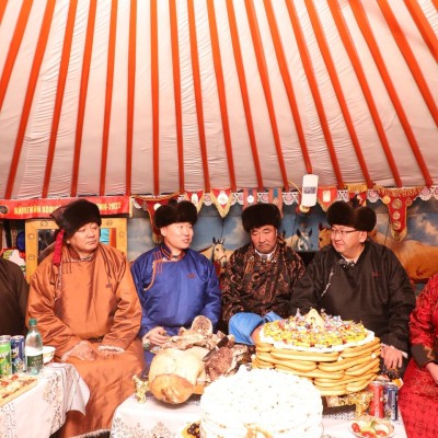 Улсын аварга малчин өрх | HuduuMN