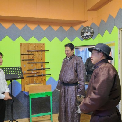 БОЛОВСРОЛЫН ДЭД САЙД Д.ГАНТУЛГА ХӨГЖИМ БҮЖГИЙН КОЛЛЕЖИД АЖИЛЛАВ | HuduuMN