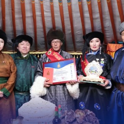 ХАРХОРИН СУМААС 1 УЛСЫН АВАРГА МАЛЧИН, 7 АЙМГИЙН АВАРГА МАЛЧИН ТОДОРЛОО | HuduuMN